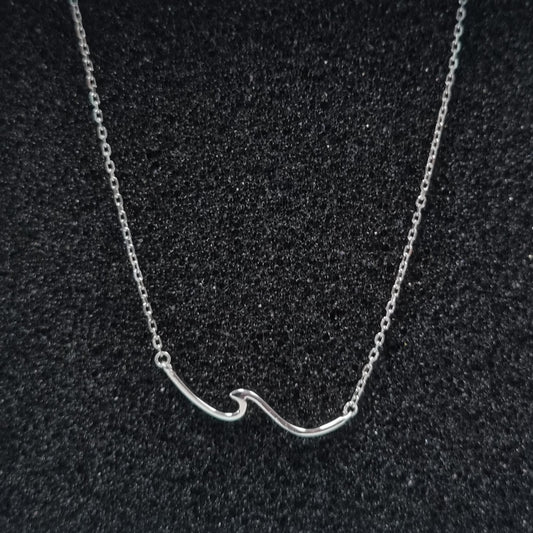 Wave of Faith Necklace in 925 Sterling Silver